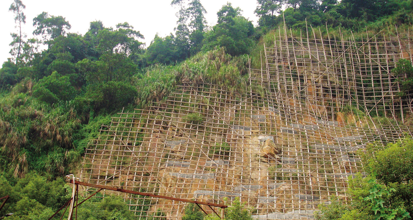 深圳·寶安工業(yè)區(qū)后山廢棄坑口治理工程